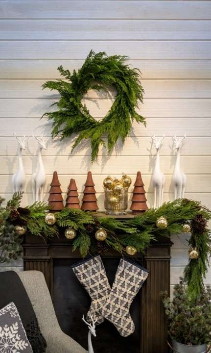 Een kerstslinger kopen doe je op KoopKerstverlichting.nl!